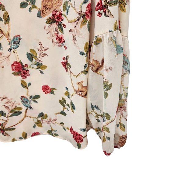 Disney By Lauren Conrad Whimsical Floral and Animal Print Blouse‎ Size Large - Picture 4 of 8